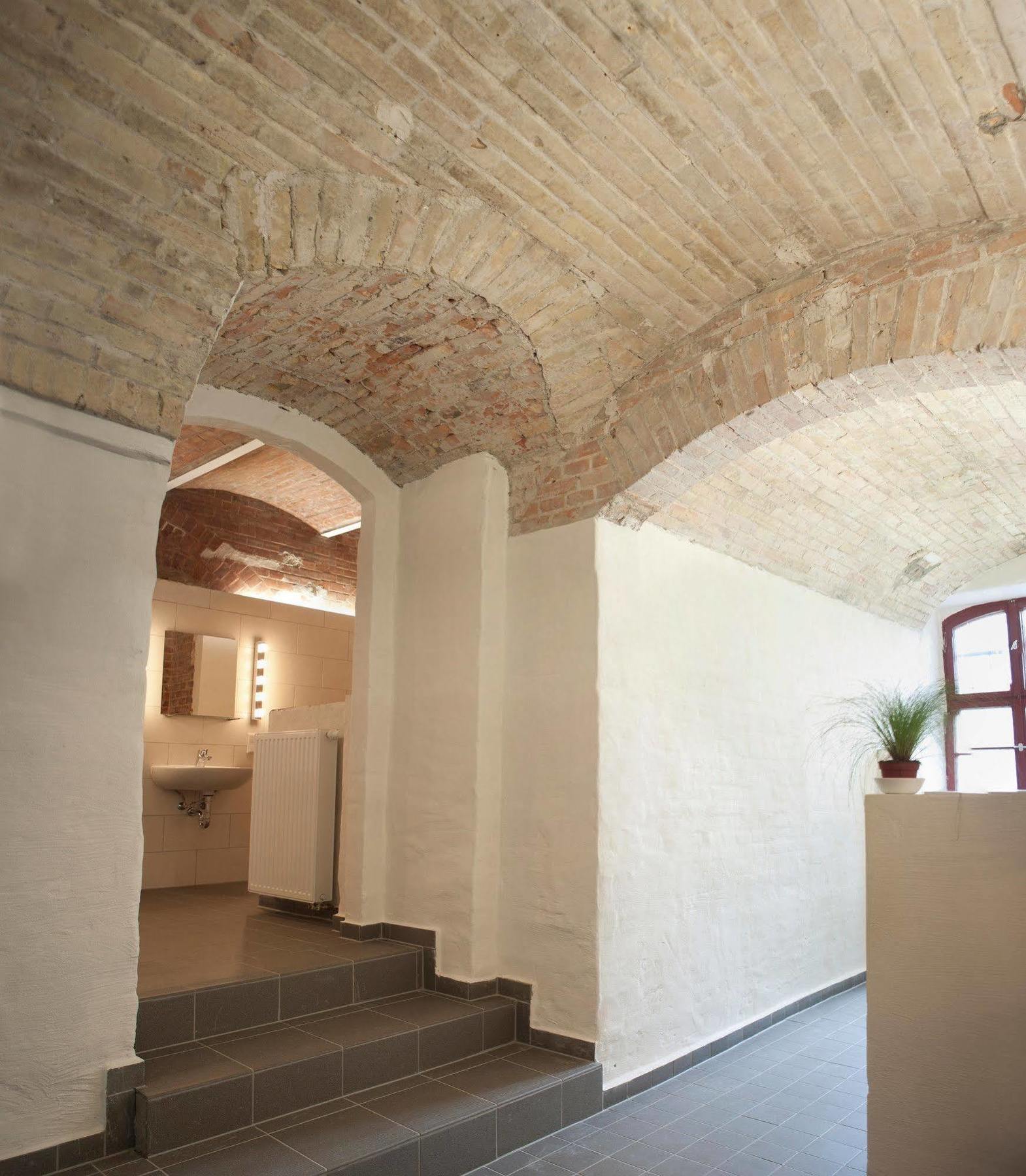 Subraum Hostel Росток Екстер'єр фото